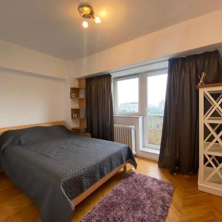 Old Town Apartment With Panoramic View 부쿠레슈티 외부 사진